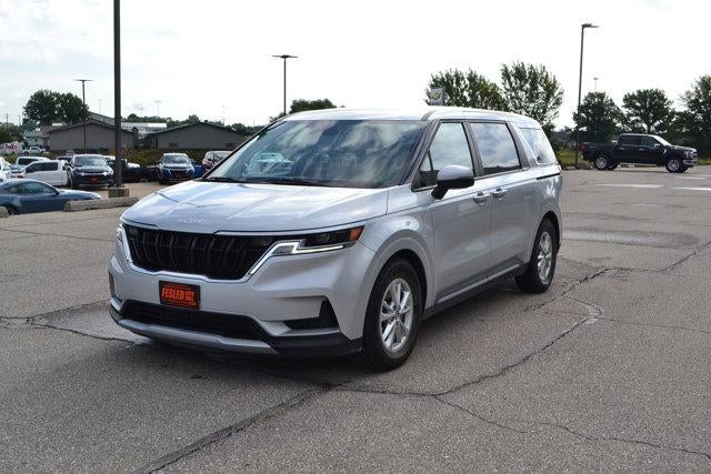 2022 Kia Carnival LXS in Gray — front three-quarter view